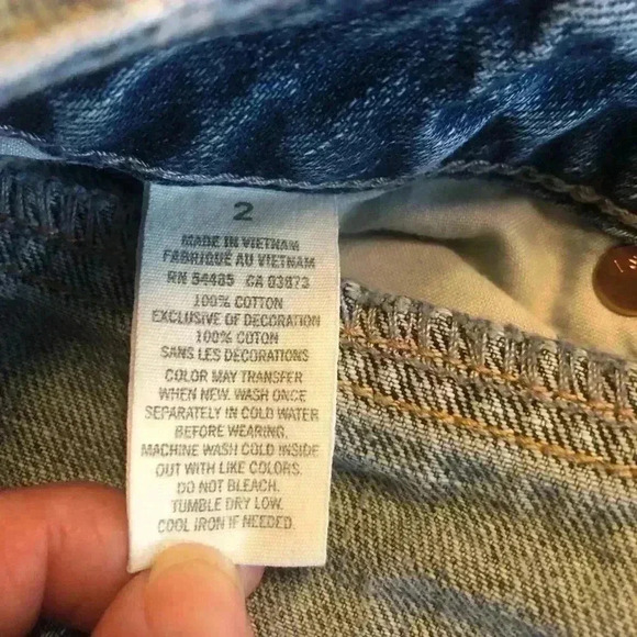 American Eagle | Distressed Jean Shorts - Picture 4 of 4